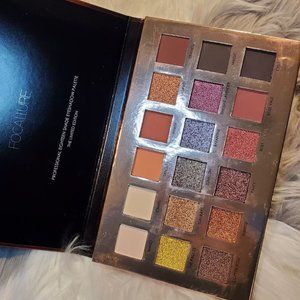Focallure Twilight Eyeshadow Palette